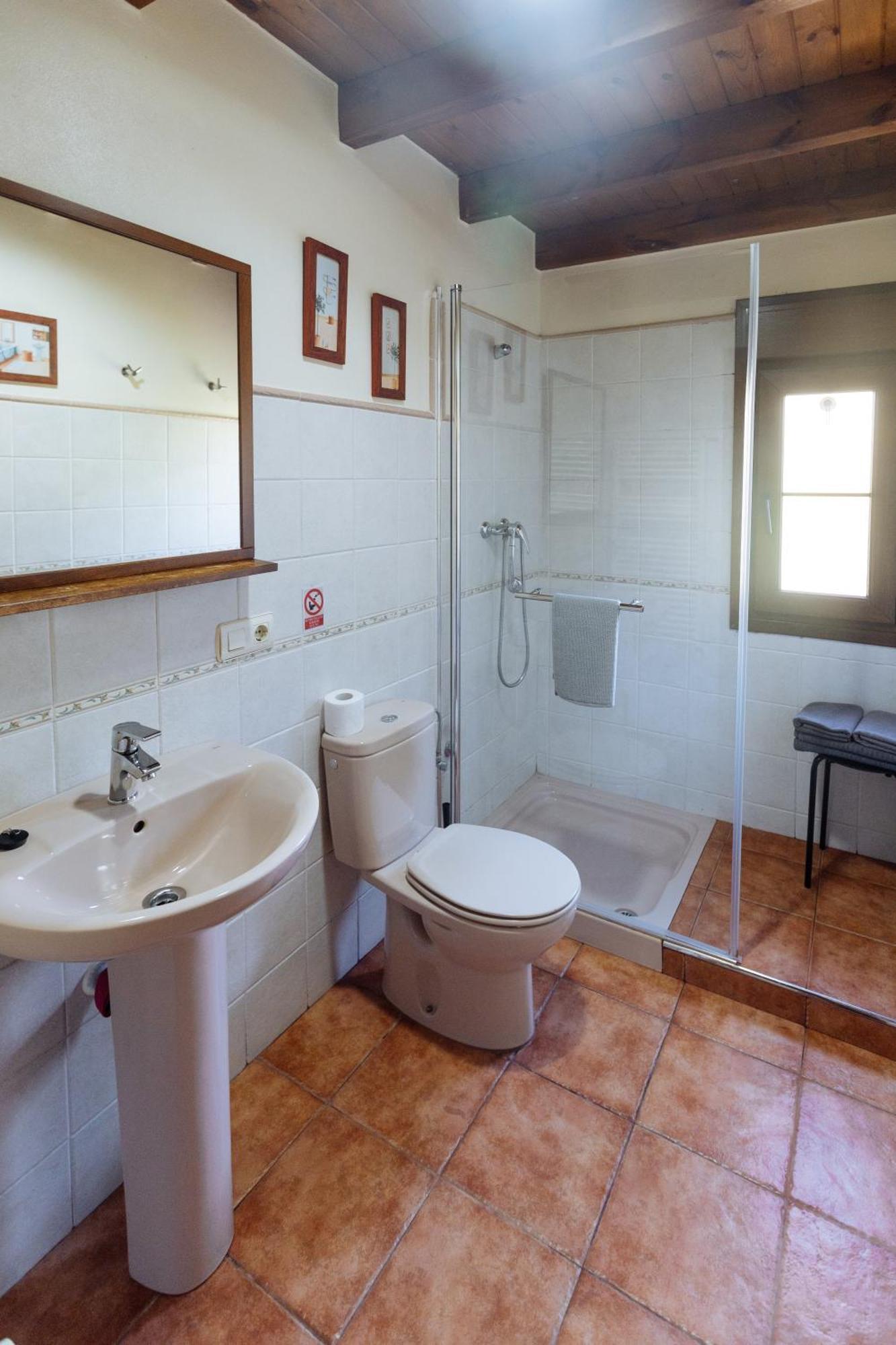 Apartamentos El Pedrayu 오니스 외부 사진