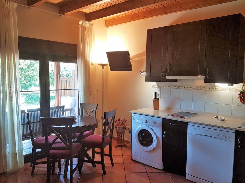 Apartamentos El Pedrayu 오니스 외부 사진